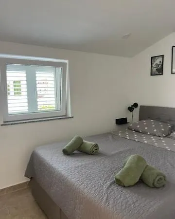 Five Bedroom House Near Sandy Major Feriehus Medulin